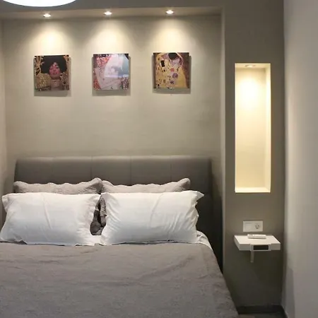 דירה Agia Sophia Luxury סלוניקי